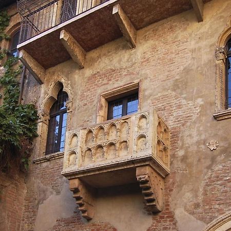 Vitti'S Home Verona 4 - Apartment Eksteriør billede